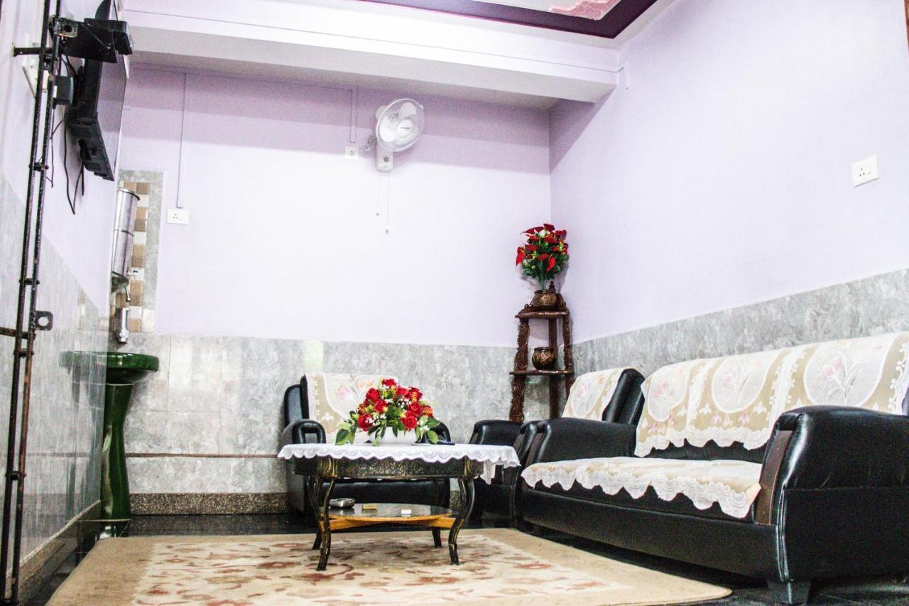 Promudini Guest House Shillong Exteriör bild