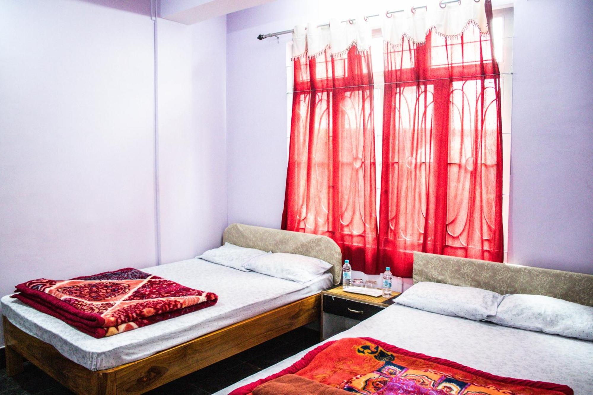 Promudini Guest House Shillong Exteriör bild